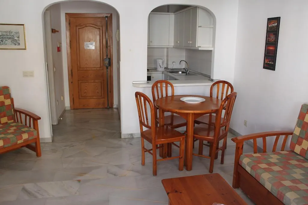 Apartamentos Jardines Del Gamonal Malaga Apartment