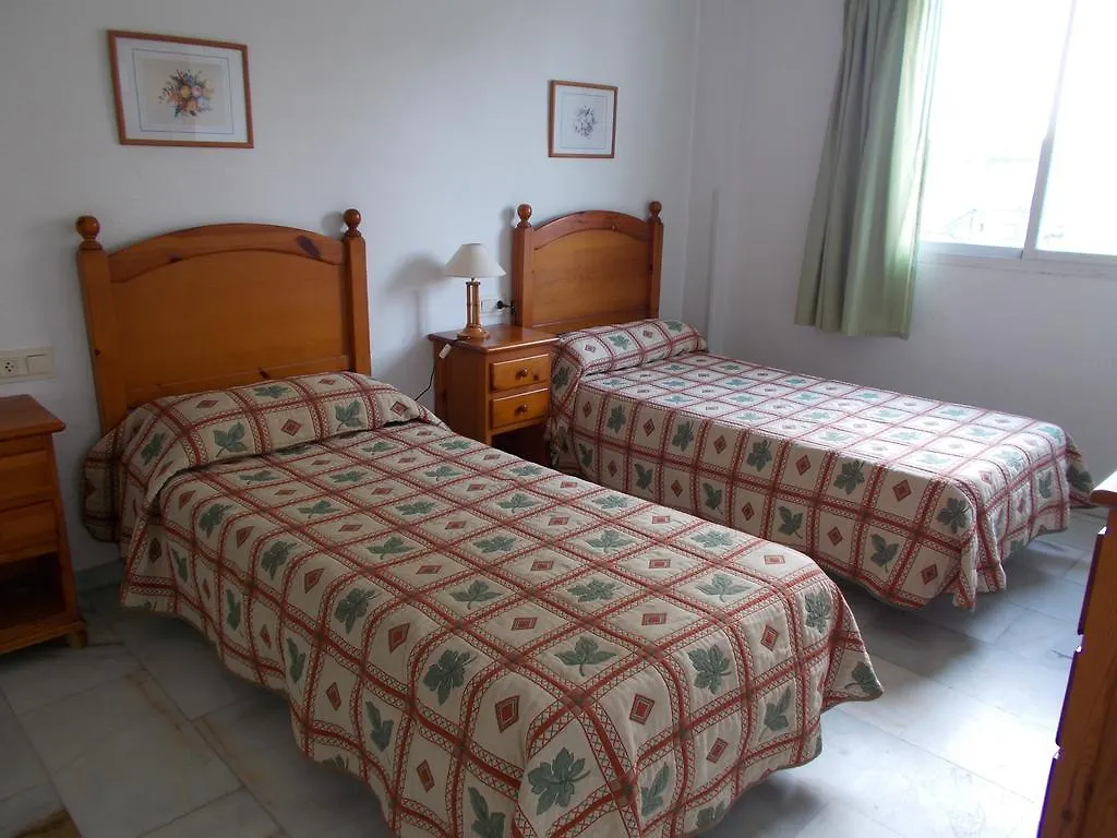 Apartamentos Jardines Del Gamonal مالقة